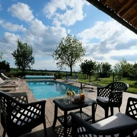 House Le Mazage Des Tregans